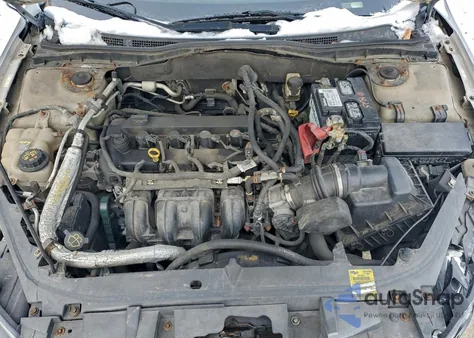 2010 Ford Fusion Se из США, поврежденный, VIN 3FAHP0HA6AR341583